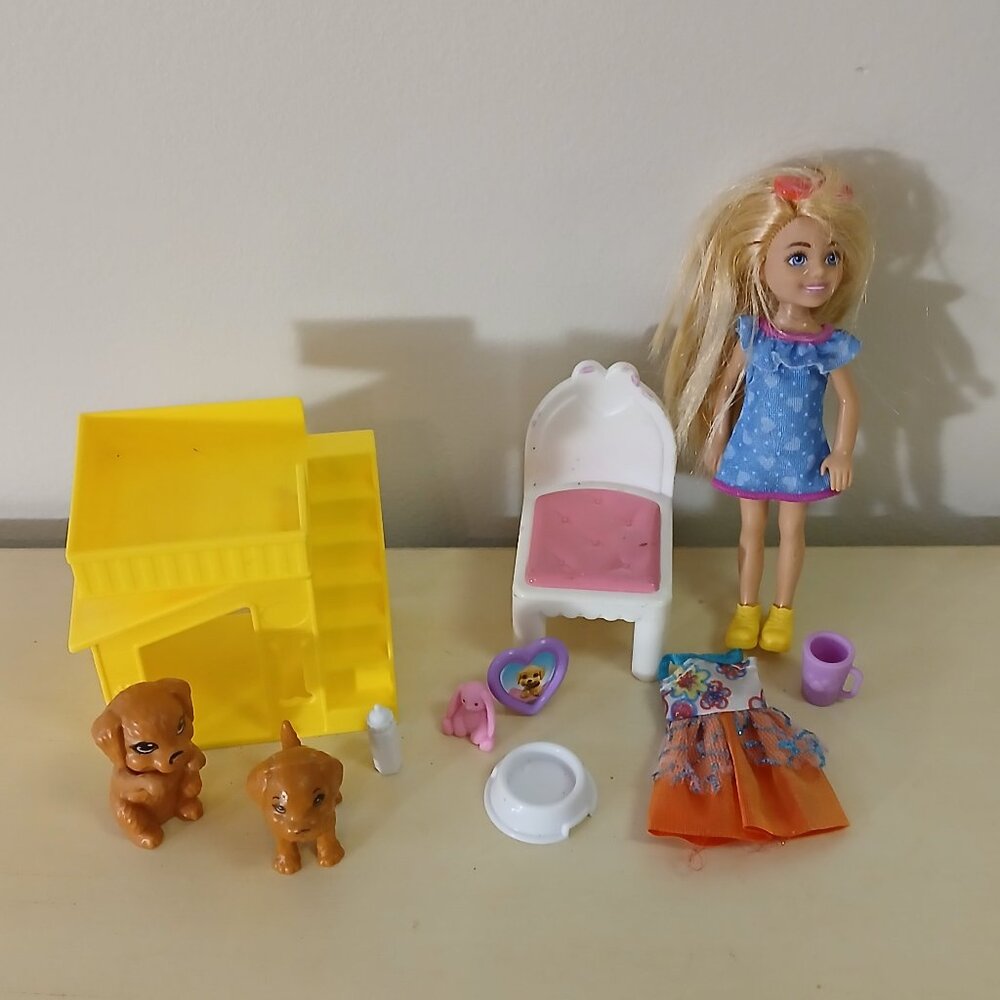 Barbie's sister Chelsea doll with accessories